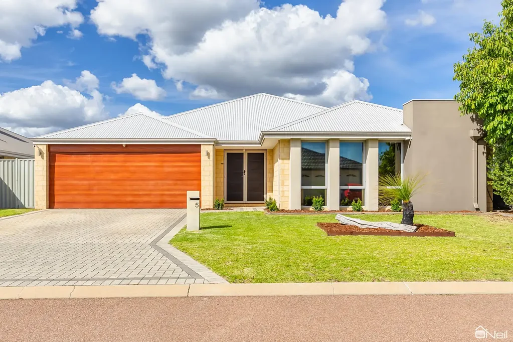 5 Lawrence Way, Byford, WA 6122