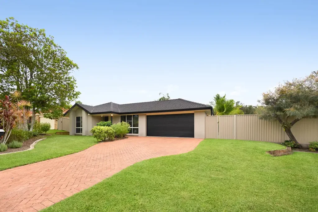 30 Urangan Court, Helensvale, QLD 4212