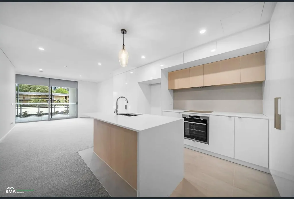 Luxury Living at Vantage