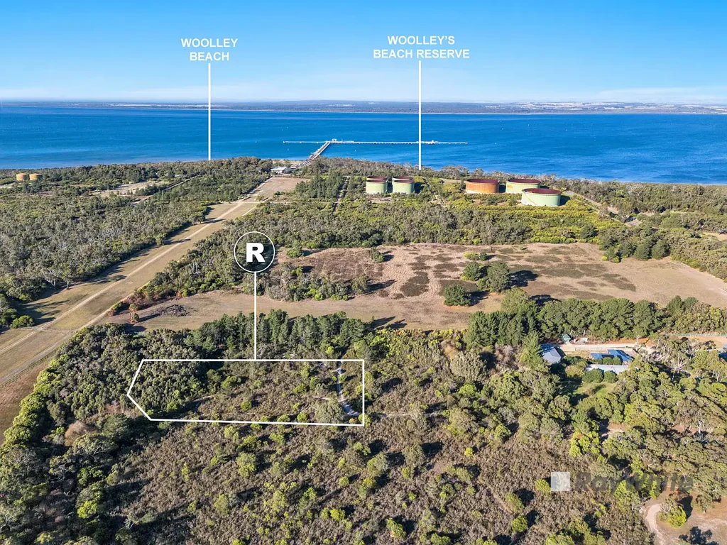 Crib Point 1572 sqm Allotment in Coastal Crib Point