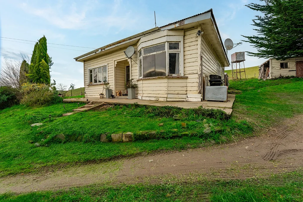 Moeraki 3 Bedroom Roll up your sleeves and reap the rewards!