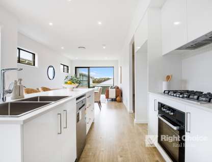 31A Lancaster Drive, Badagarang, NSW 2540, 4 Bedrooms, 2 Bathrooms, Apartment
