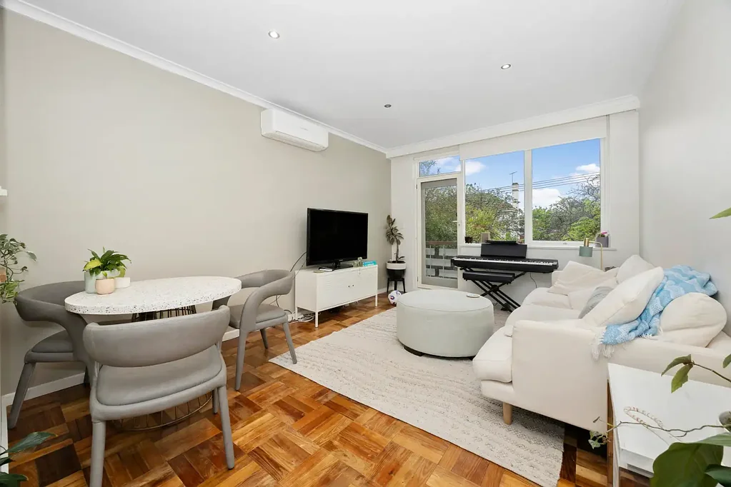 Ripponlea 2બેડરૂમ Soul-soothing serenity in a north facing leafy locale