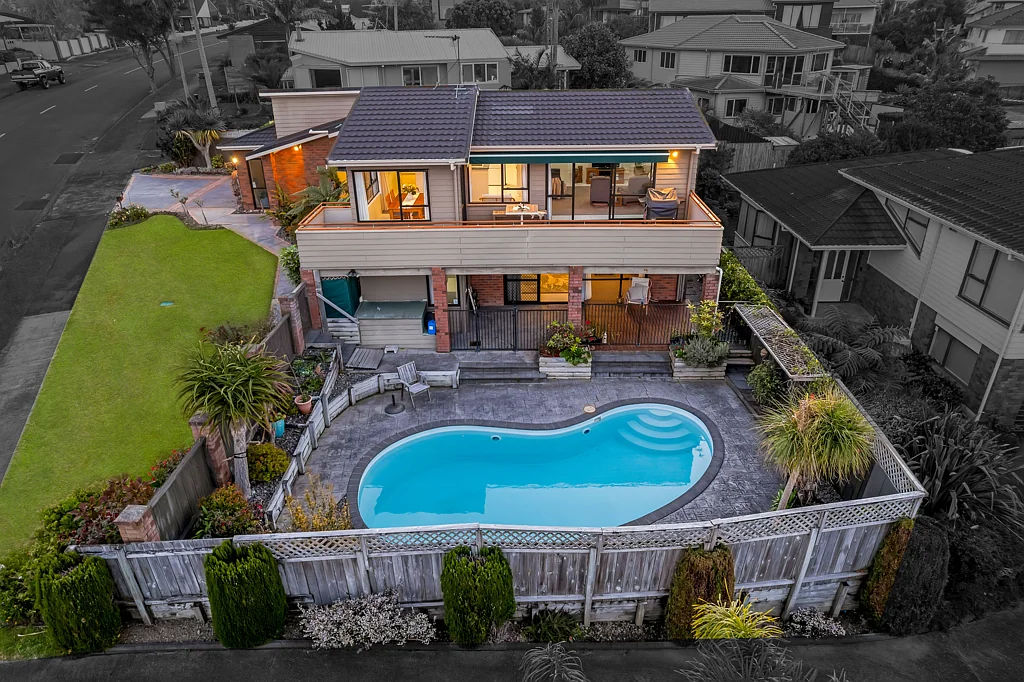 1/46 Westpark Drive, West Harbour, Waitakere City, Auckland