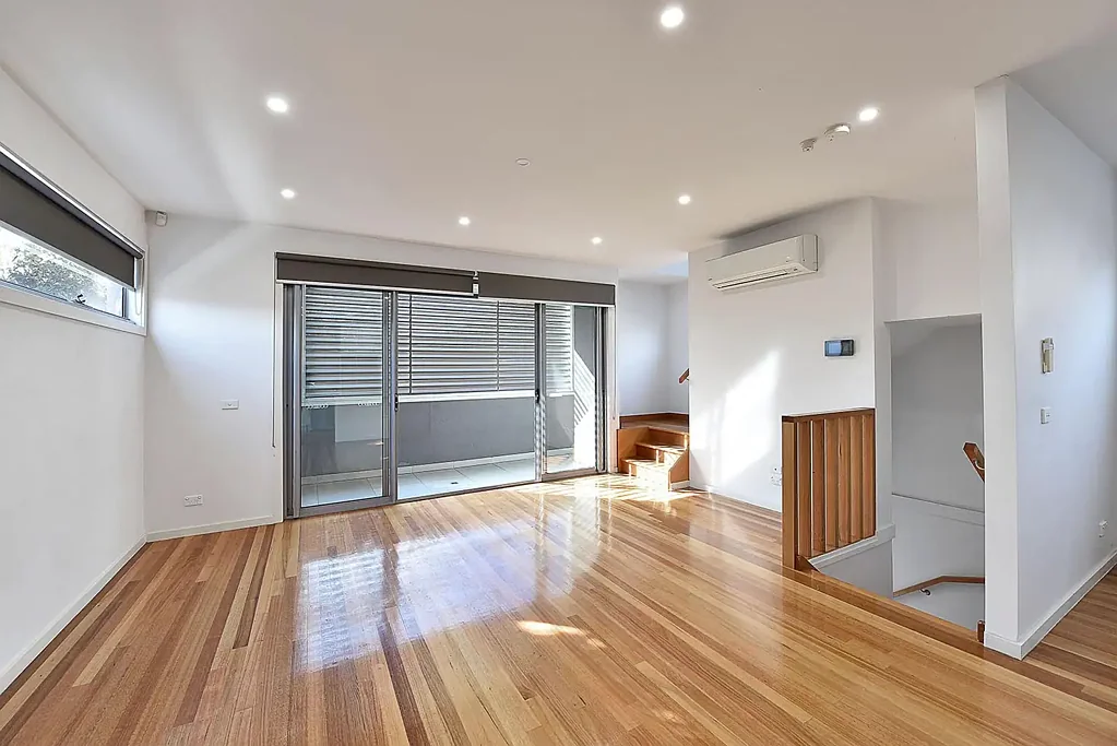 Modern Convenience in a Prime Ascot Vale Location