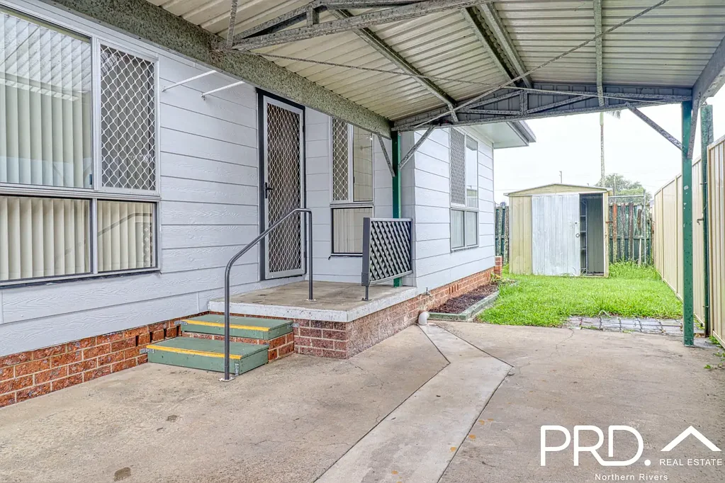 Delightfully Renovated 3 Bedroom Villa