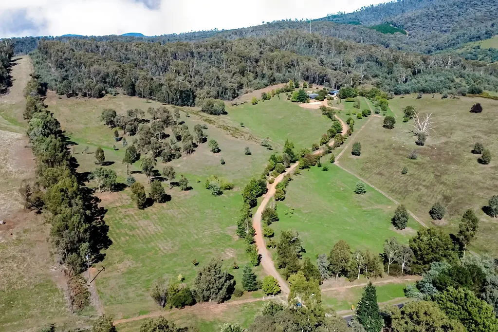 Lankeys Creek 3ห้องนอน Brackenridge - 100 Acres of Lifestyle, Privacy & Natural Beauty