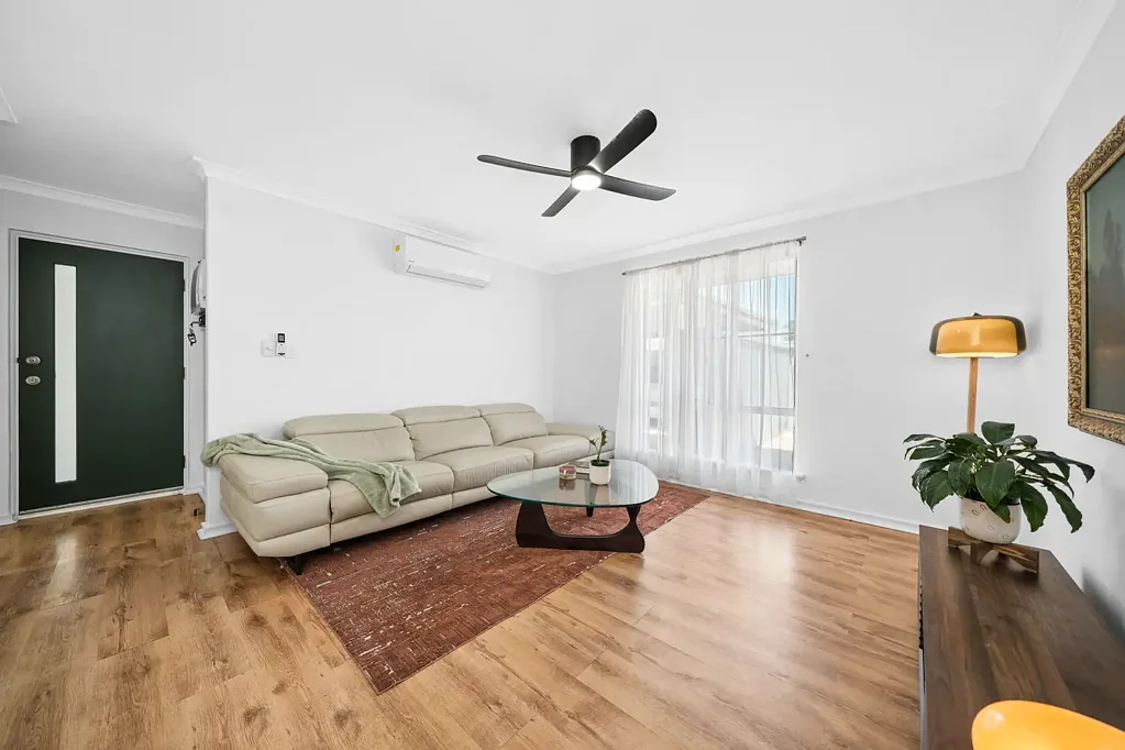 Inglewood 2कमरा Love the location. Enjoy the lifestyle.