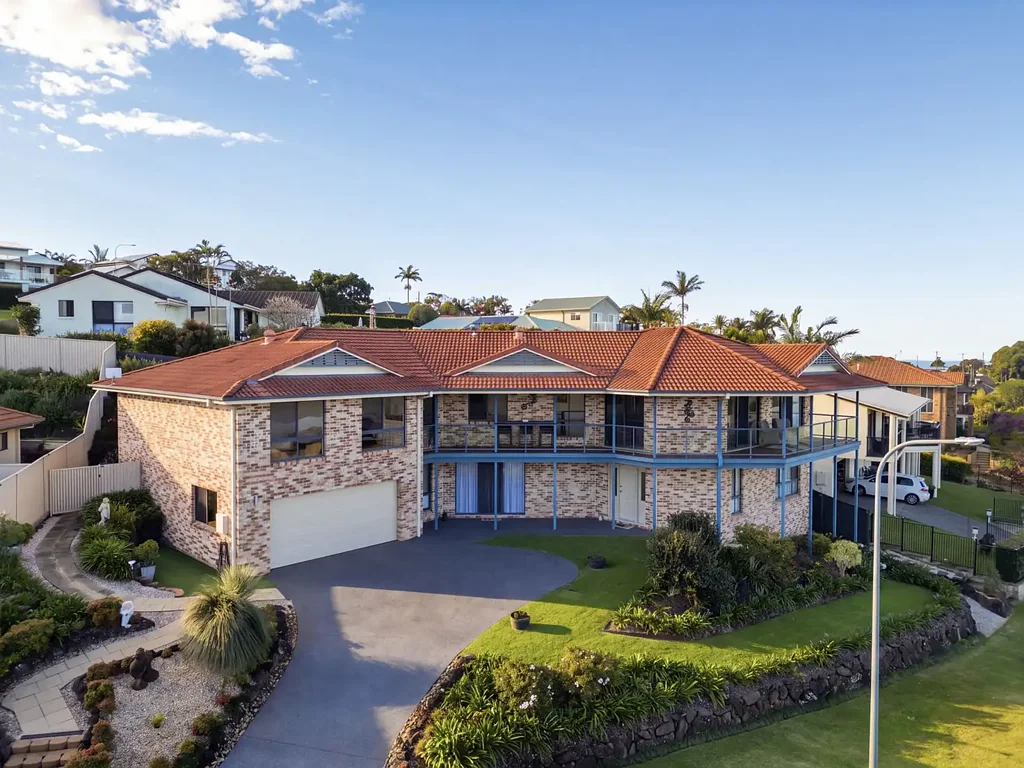 Bilambil Heights 5कमरा Spectacular Views. Ocean,lakes and Mt Warning without leaving the house