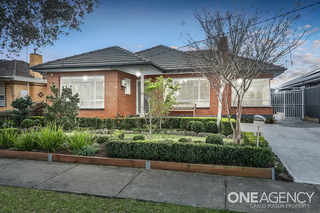 18 Joan Street, Sunshine West, VIC 3020