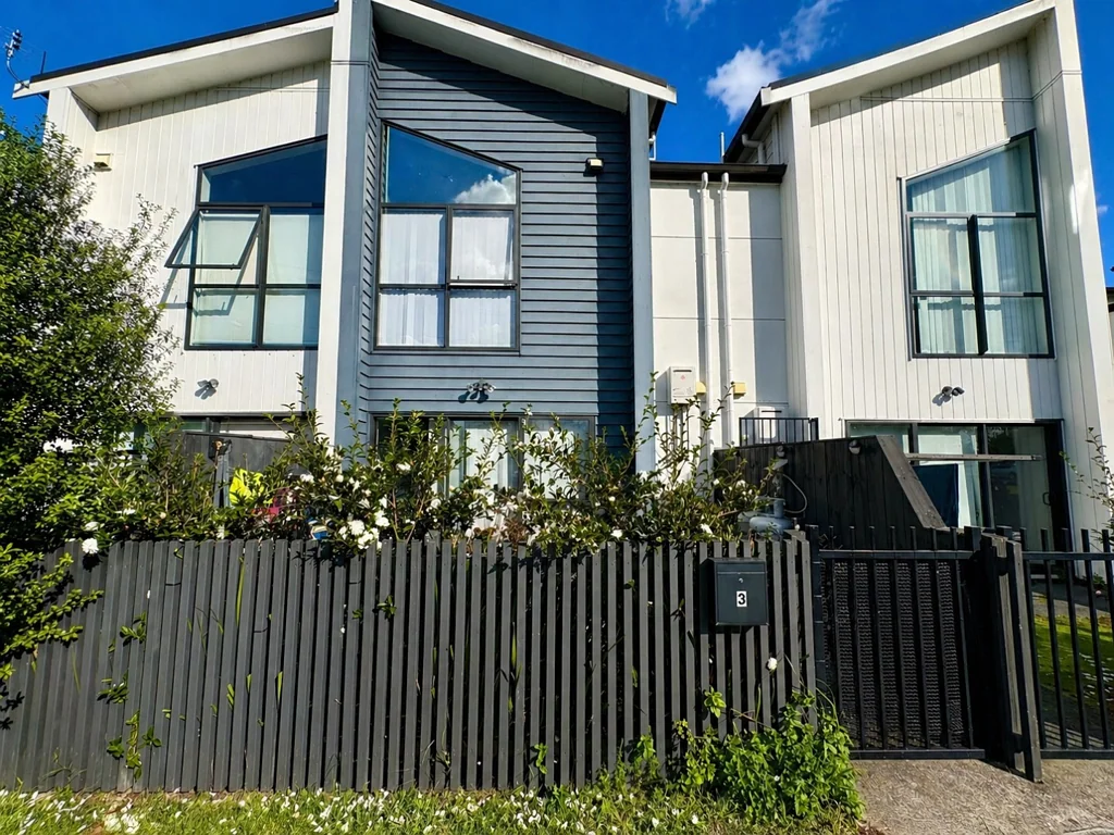 3 Bedroom Townhouse