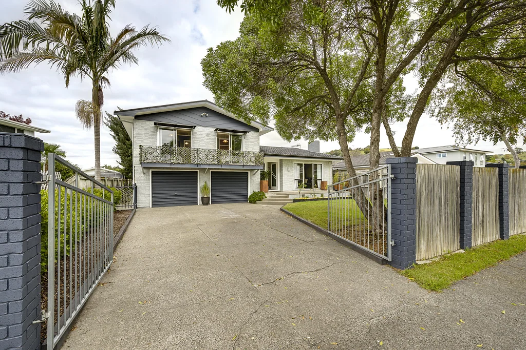 Taradale 4Habitaciones Four Bedrooms Plus Studio In Sought After Location