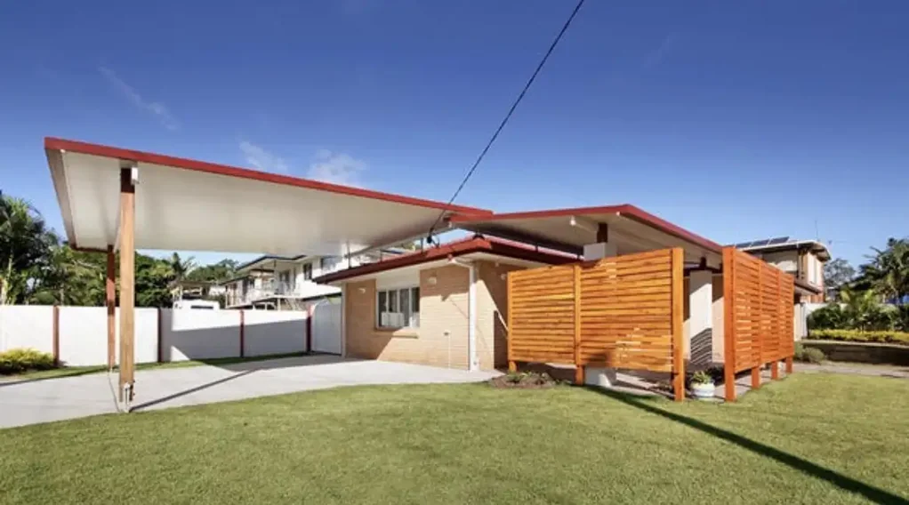 Bray Park 5कमरा Spacious Five-Bedroom Family Home with Exceptional Entertaining