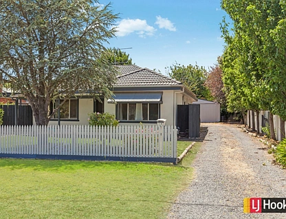 18 Sutherland Street, Kilmore, VIC 3764, 3房, 1浴, House