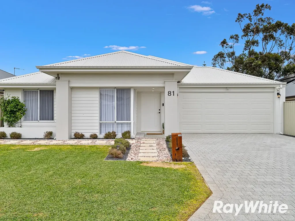Golden Bay 4房  Beautifully Crafted Coastal Catch - UNDER OFFER