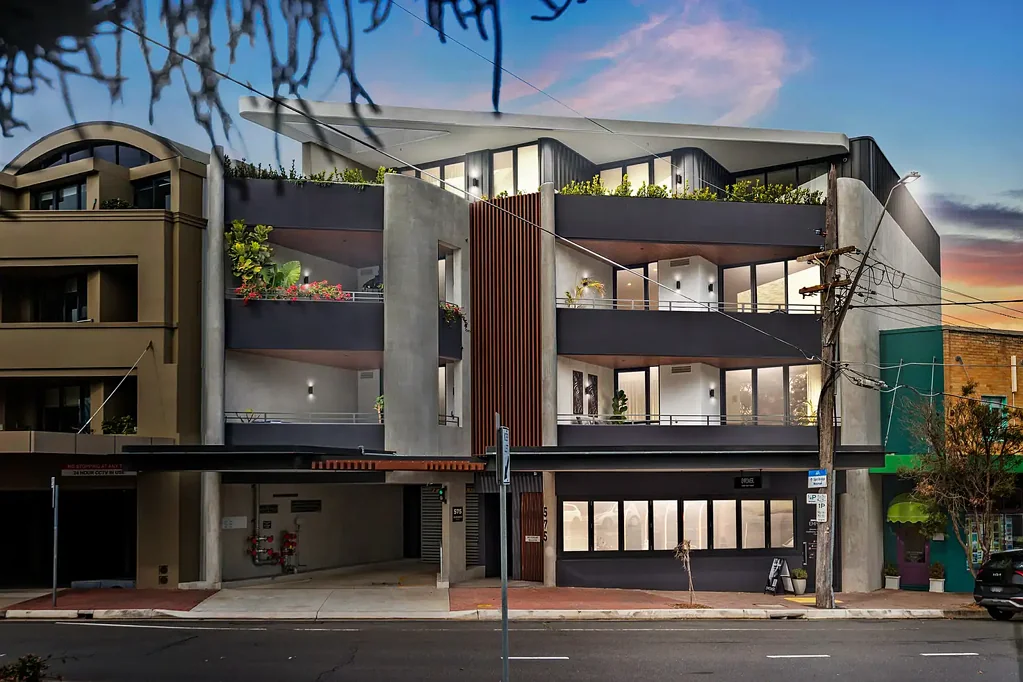 Seaforth 2 Bedroom Exclusive Apartment in the heart of Seaforth village