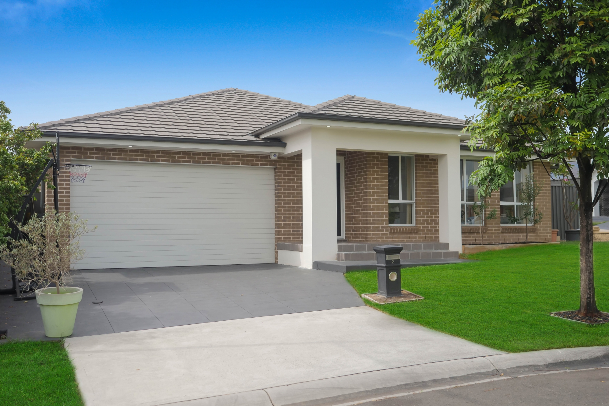 2 LEFFLER ST, ORAN PARK NSW 2570, 0 غرف, 0 حمامات, House