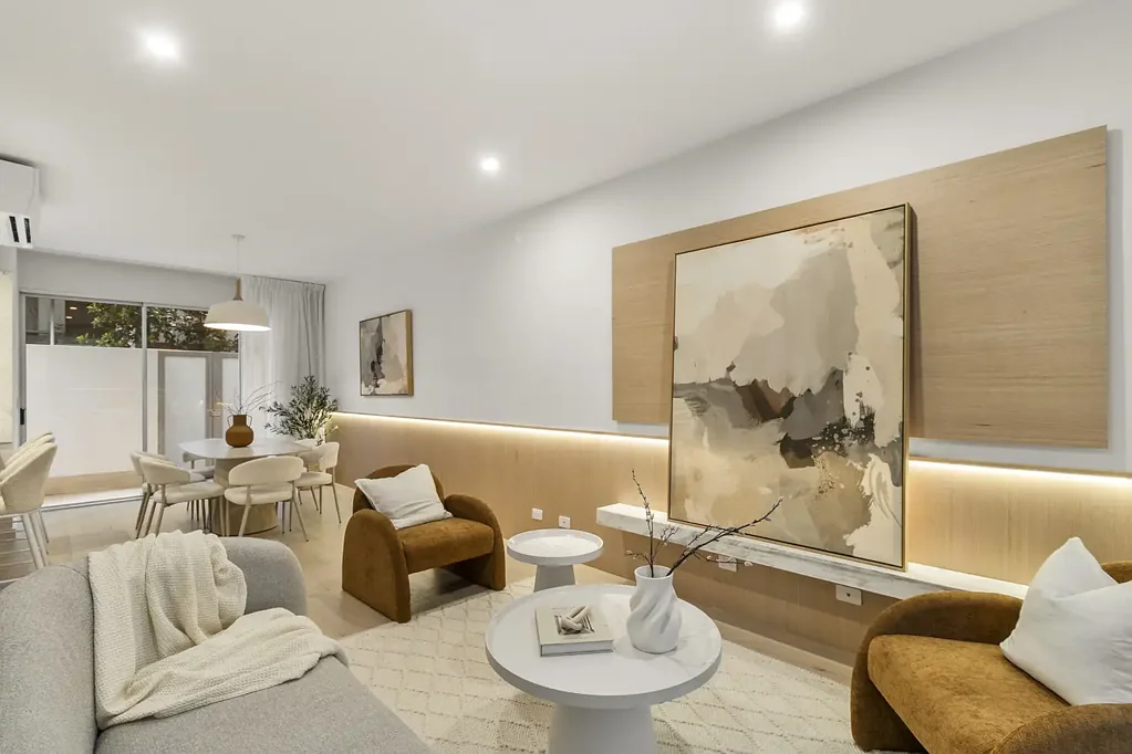 Newstead 3침실 At the heart of the home is refined luxury, designed by Craig Channon.