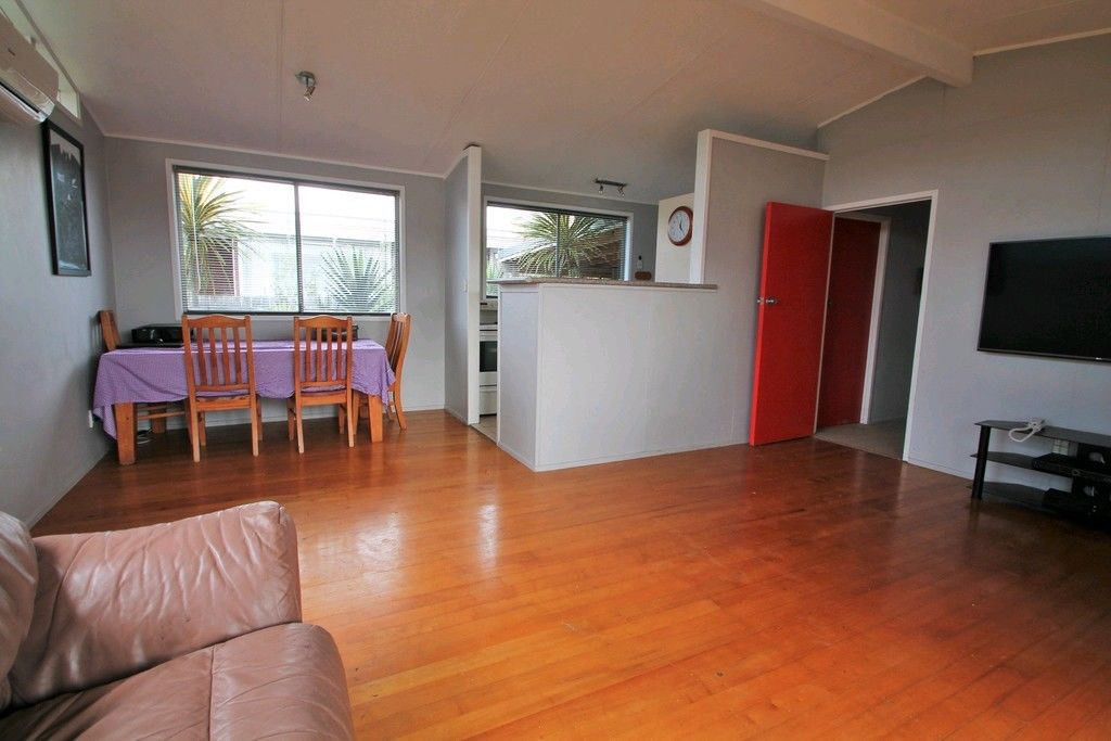 7 Mary Keane Lane, Parakai, Auckland - Rodney, 3 chambres, 1 salles de bain