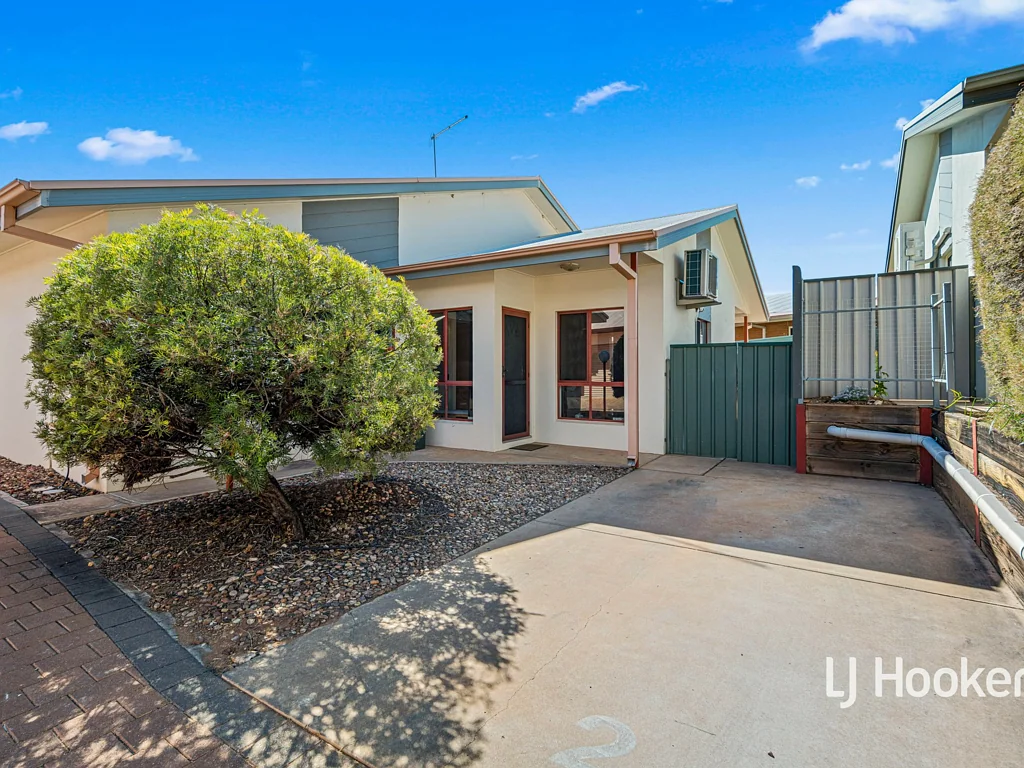Unit 2/19 Latz Crescent, Larapinta, NT 875