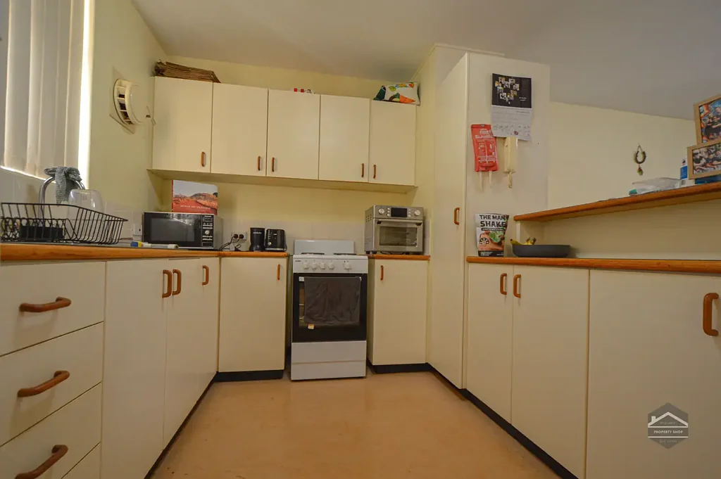 Affordable 2 Bedroom Apartment with Pool Facilities & Secure Parking