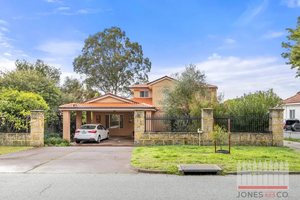 Bassendean 4 Bedroom Two Storey Living in the Heart of Bassendean
