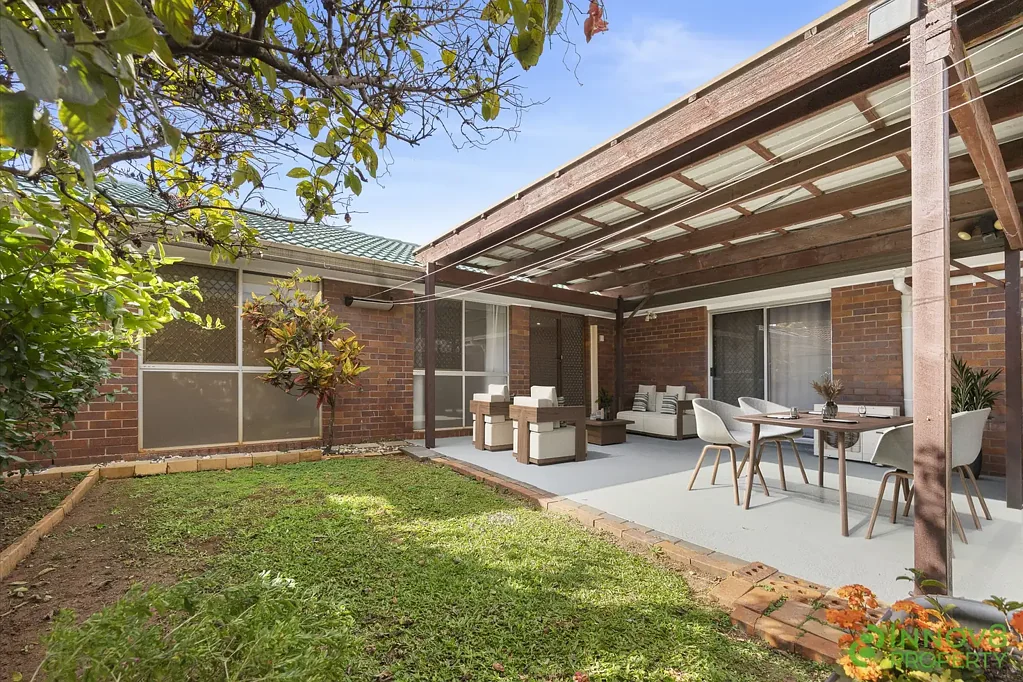 Lawnton 3ਬੈੱਡਰੂਮ Renovated Low-Set Villa With A Generous Private Courtyard/ Extra Car Accommodation & An Ultra-Convenient Position