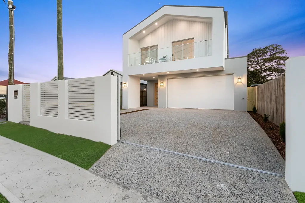 Chermside West 5 Slaapkamer Introducing Ascent by Horizon Abodes - Hamptons Family Living in the Heart of Chermside