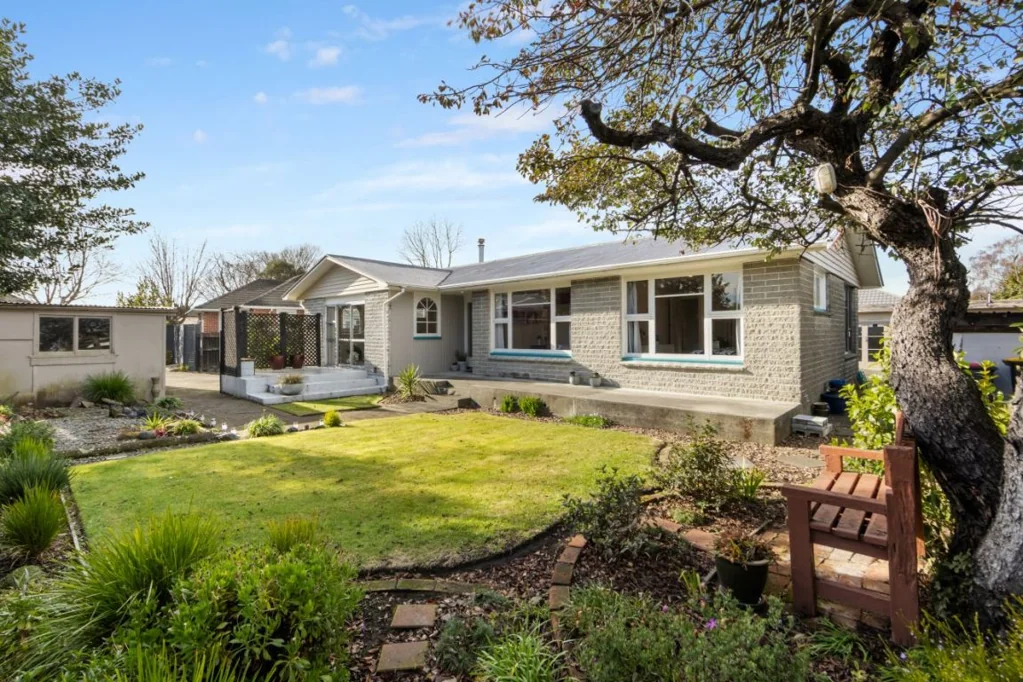 Saint Albans 3ਬੈੱਡਰੂਮ A Family Home Ready For Its Next Chapter