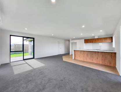 1 Cousins Street, 500171, Canterbury, 4部屋, 2バスルーム, House