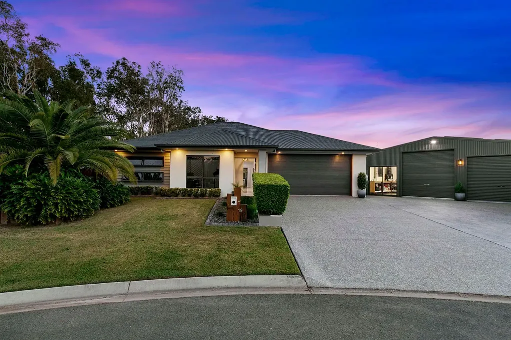 19 Halcyon Drive, Wondunna, QLD 4655