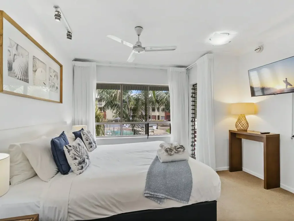 Palm Cove 1બેડરૂમ Lagoon Views with Lasting Value