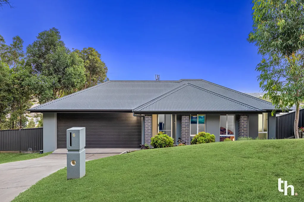 6 Santa Maria Close, Cameron Park, NSW 2285