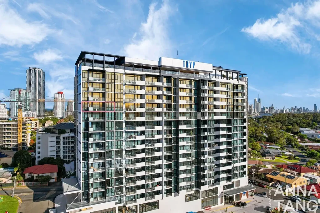 Southport 2房  Luxury 2bedroom Apartment - Fully Furnished