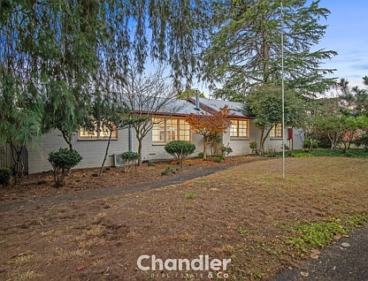 429 Monbulk Road, Monbulk, East Melbourne, 3 ਕਮਰੇ, 1 ਬਾਥਰੂਮ, House