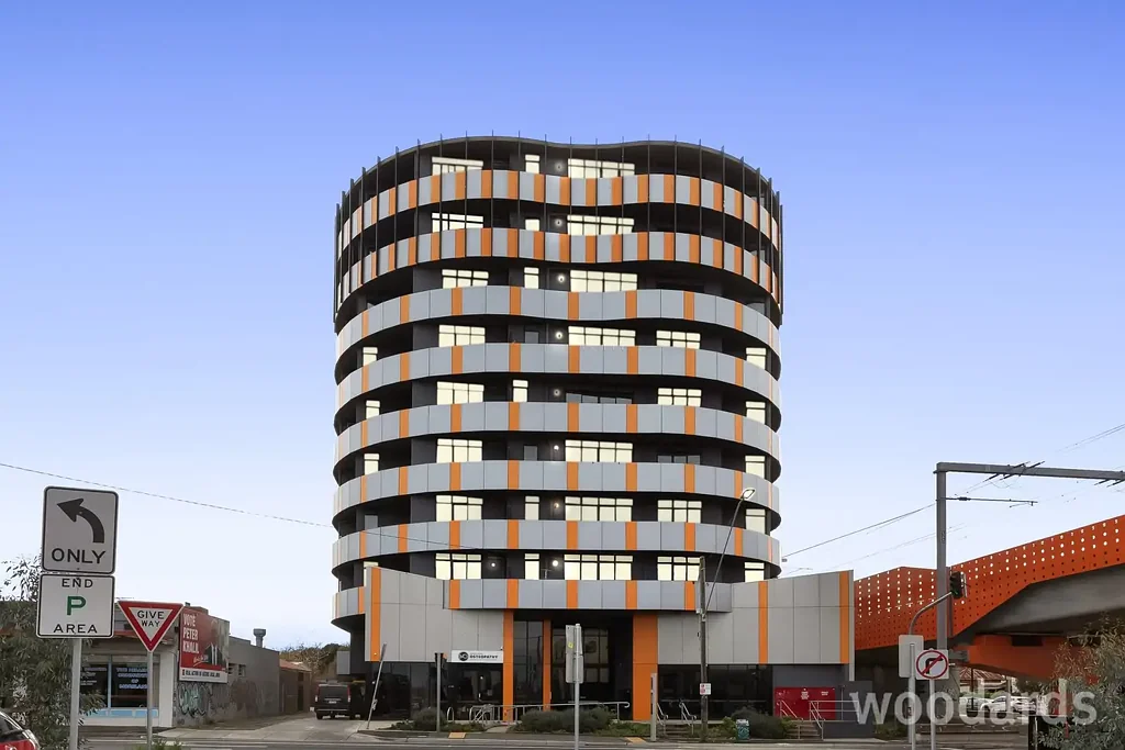 Easy Urban Living