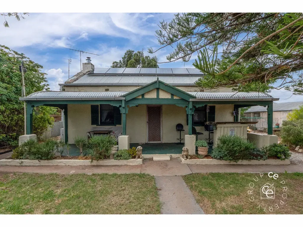 22 Anzac Avenue, Swan Reach, SA 5354
