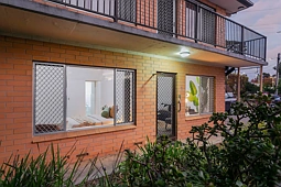 1/2 Emerson Road, Black Forest