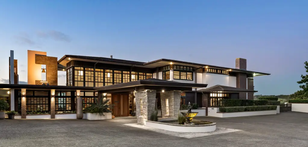 Woodhill Forest An Icon of Luxury: Secluded 8-Bedroom Estate