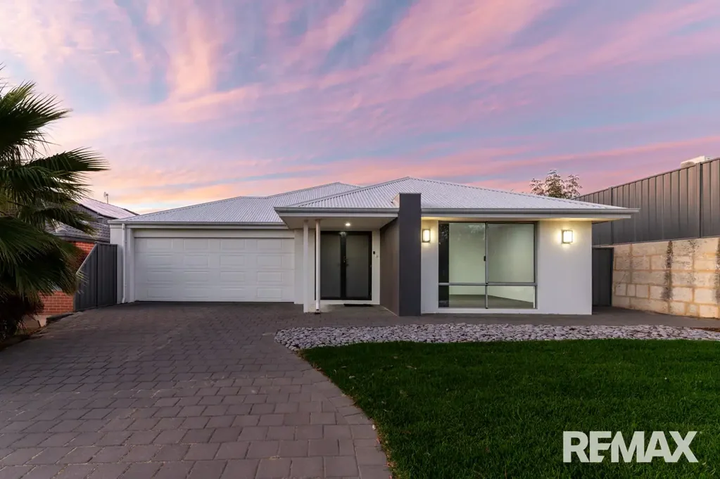 Banksia Grove 4ห้องนอน MASSIVE FAMILY HOME
