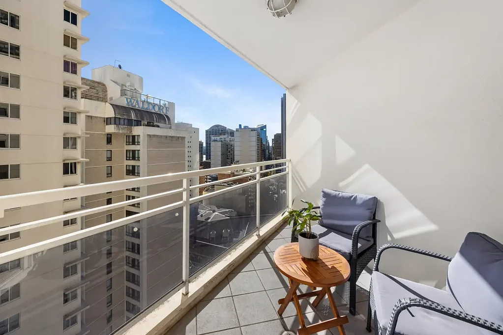 Contemporary Partially Furnished CBD living opposite World Square