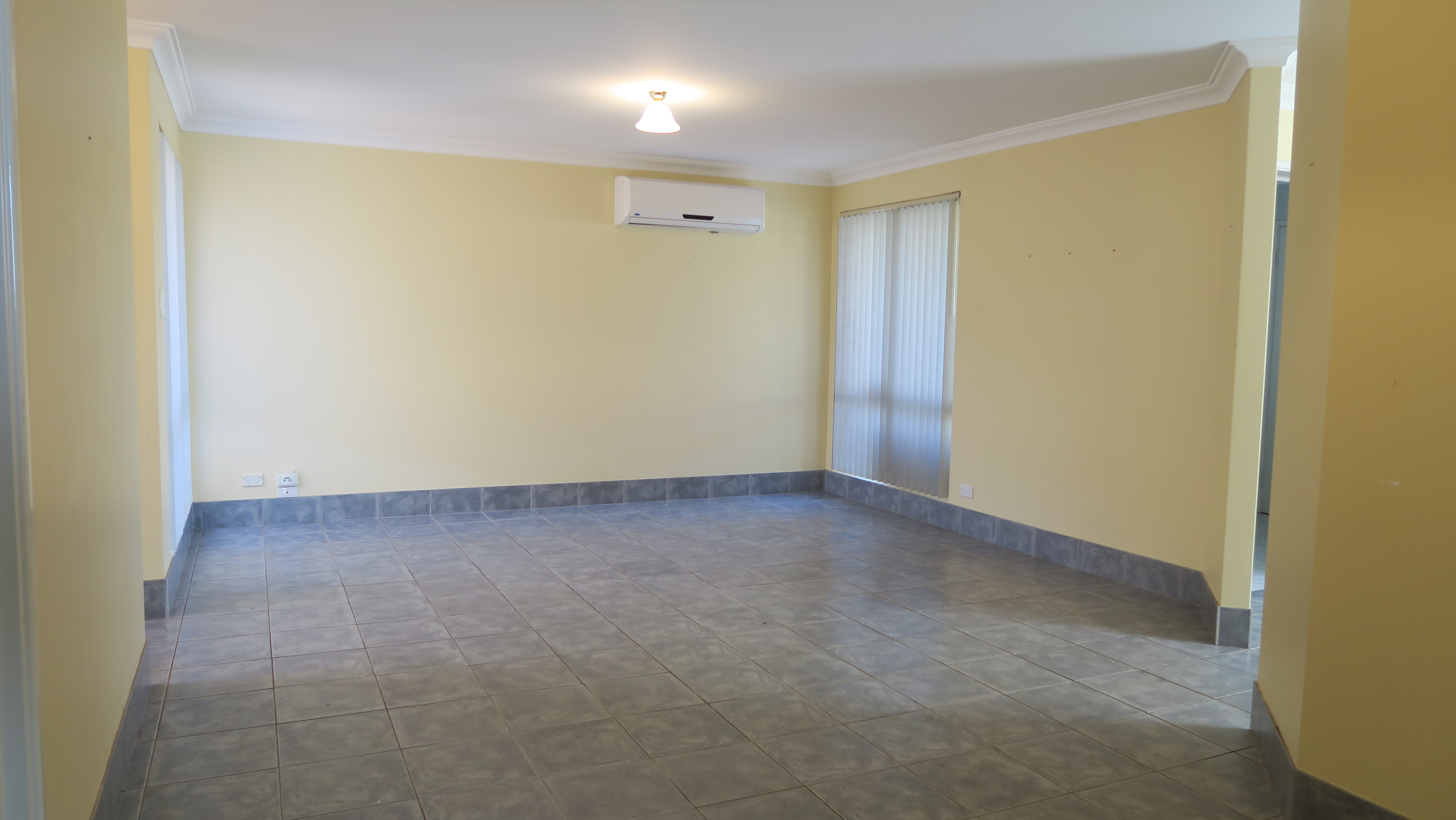 UNIT 3 41 WROXTON ST, MIDLAND WA 6056, 0 غرف, 0 حمامات, Unit