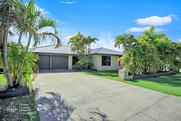10 Topaz Circuit, Urangan