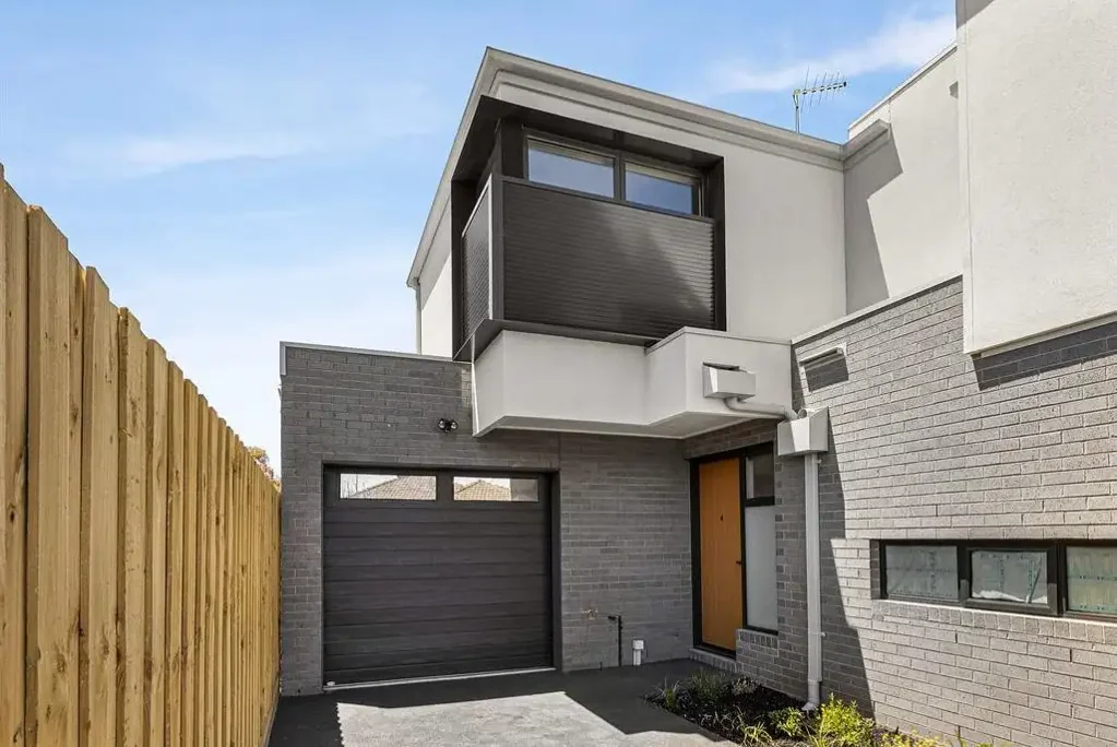 Beautiful Townhouse