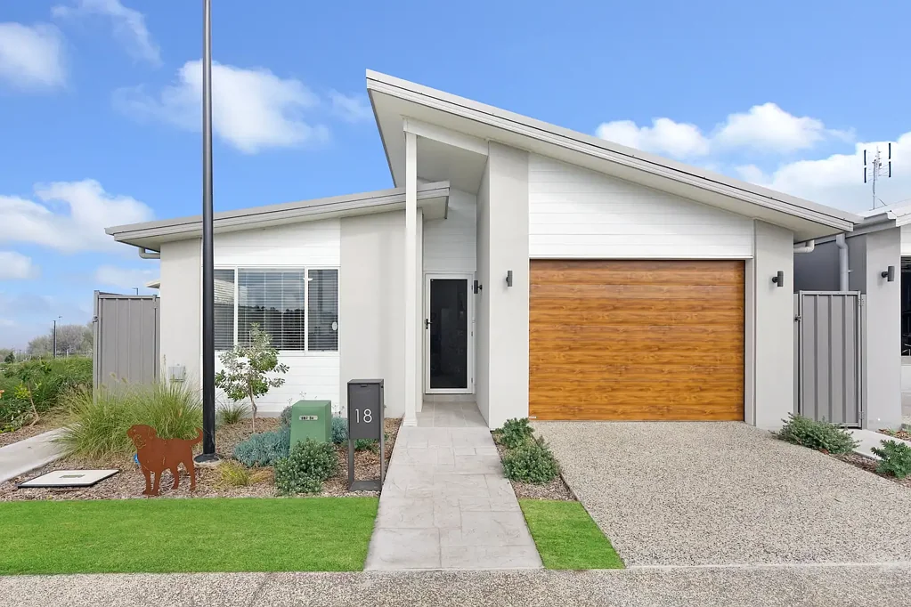 Redhead 2Zimmer Sophisticated Coastal Living for Over 50s