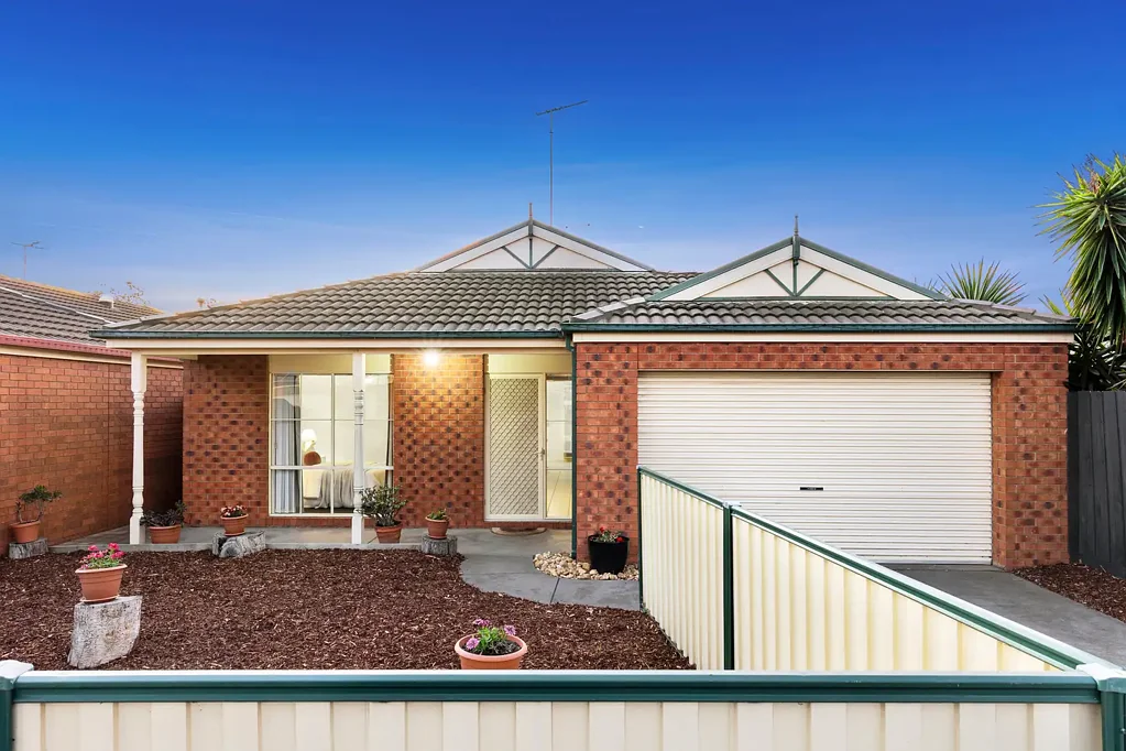 Lara 3房  Charming Home in an Ideal Location