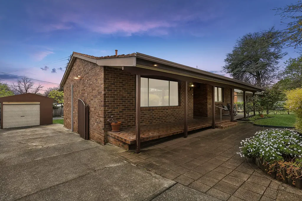 Lyneham 4ਬੈੱਡਰੂਮ First time offered For Sale in over 65 Years – A rare Lyneham opportunity