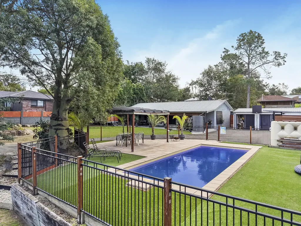 Churchill 4침실 Private Pool Oasis, Massive Entertaining, & Bonus Self-Contained Space