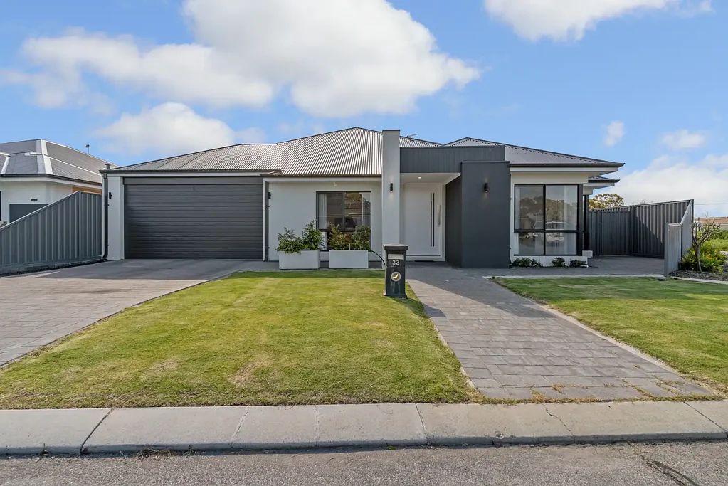 33 Witheridge Way, East Cannington, WA 6107