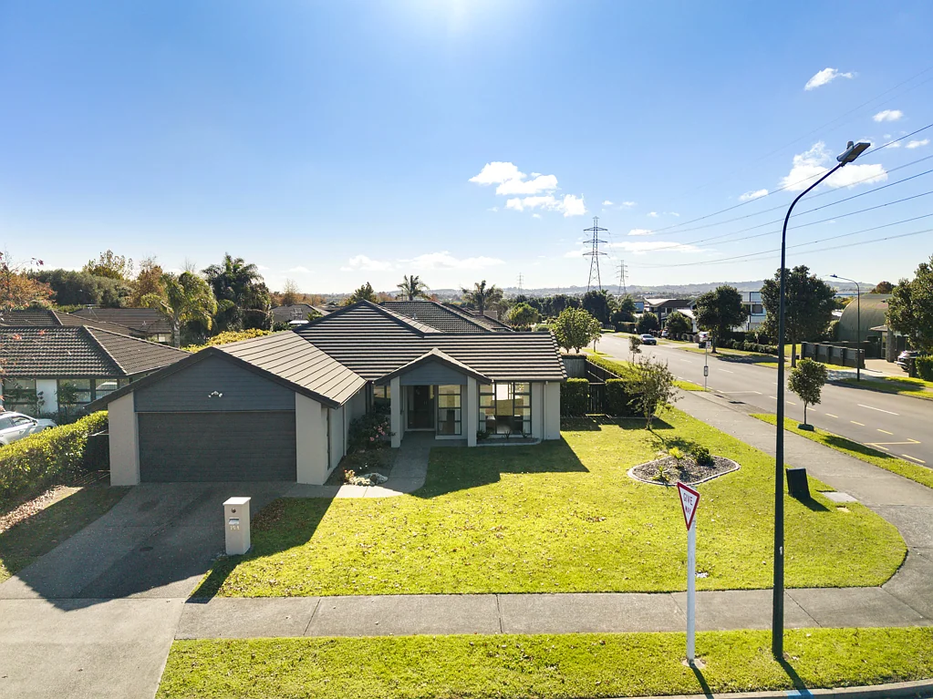 Karaka 4房  Last Chance To View - Auction This Wednesday